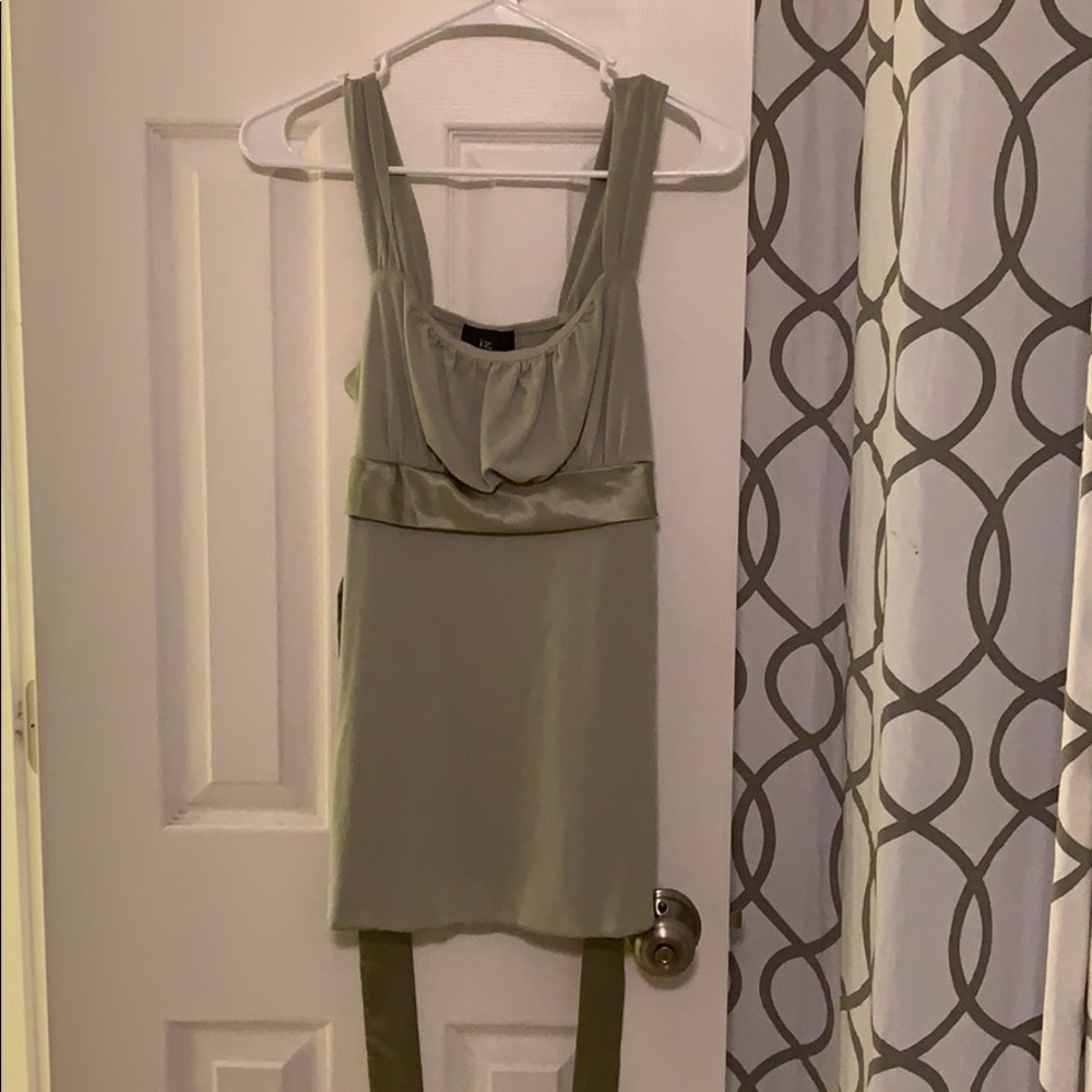 Sleeveless blouse